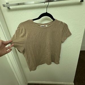 Aritzia Babaton shirt
